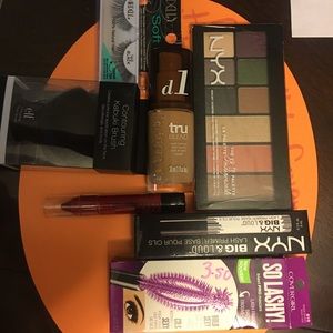 Makeup Bundle